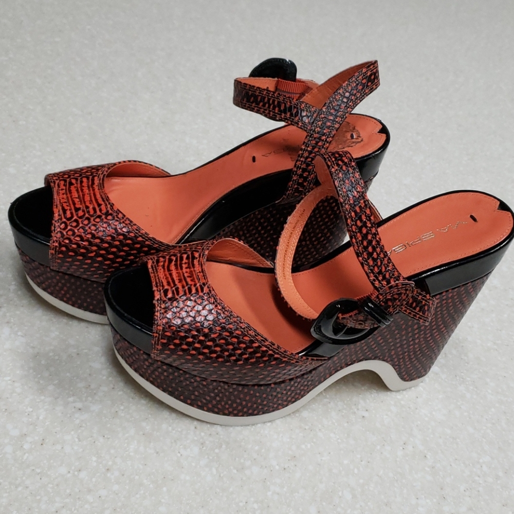 Via Spiga Aubrey Platform Sandal - Picture 3 of 5